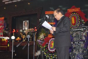 đọc điếu văn tang lễ